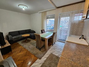 Apartman Autobuska